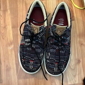 Twisted X Print Aztec Patterned Sneakers - Black and Red Size 8